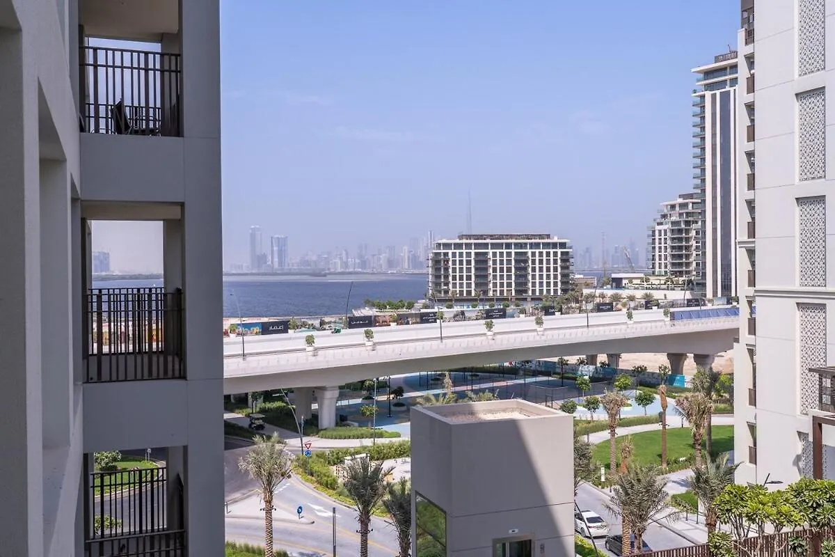 Elegant 4-Bedroom Apartment Perfect For Families In Dubai Creek Harbour